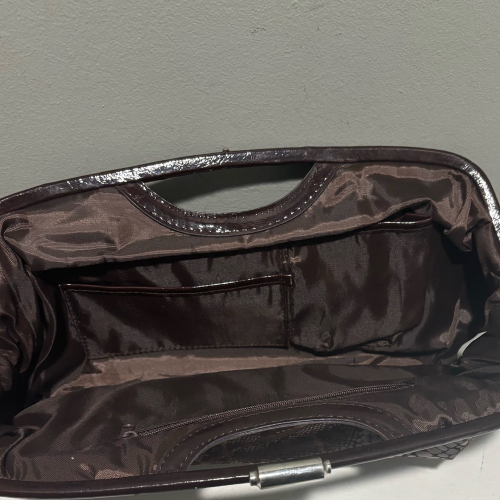 VTG Nicole Miller Dk Brown Faux Leather Clutch Purse - Picture 3 of 9